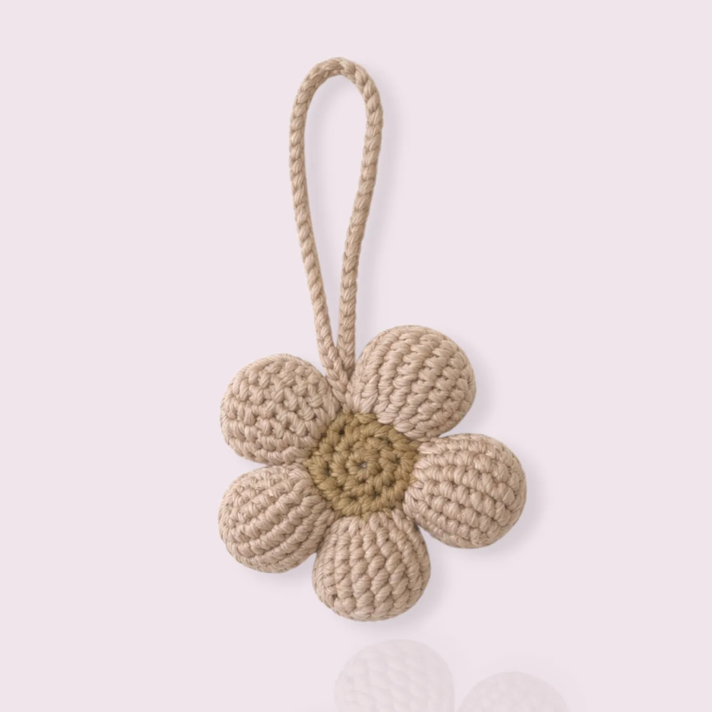 3D Flower Keychain Crochet | Gantungan Kunci Rajut - Bunga Menul — tampilan 2