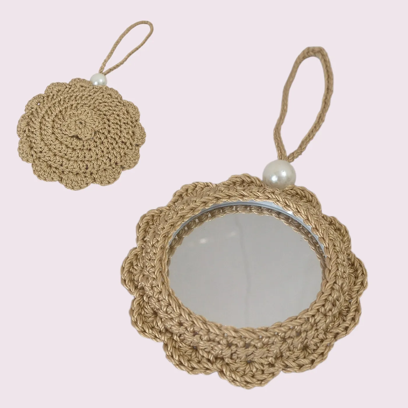 Crochet Mirror Bag Charm | Gantungan cermin rajut — Bloomee — tampilan 2