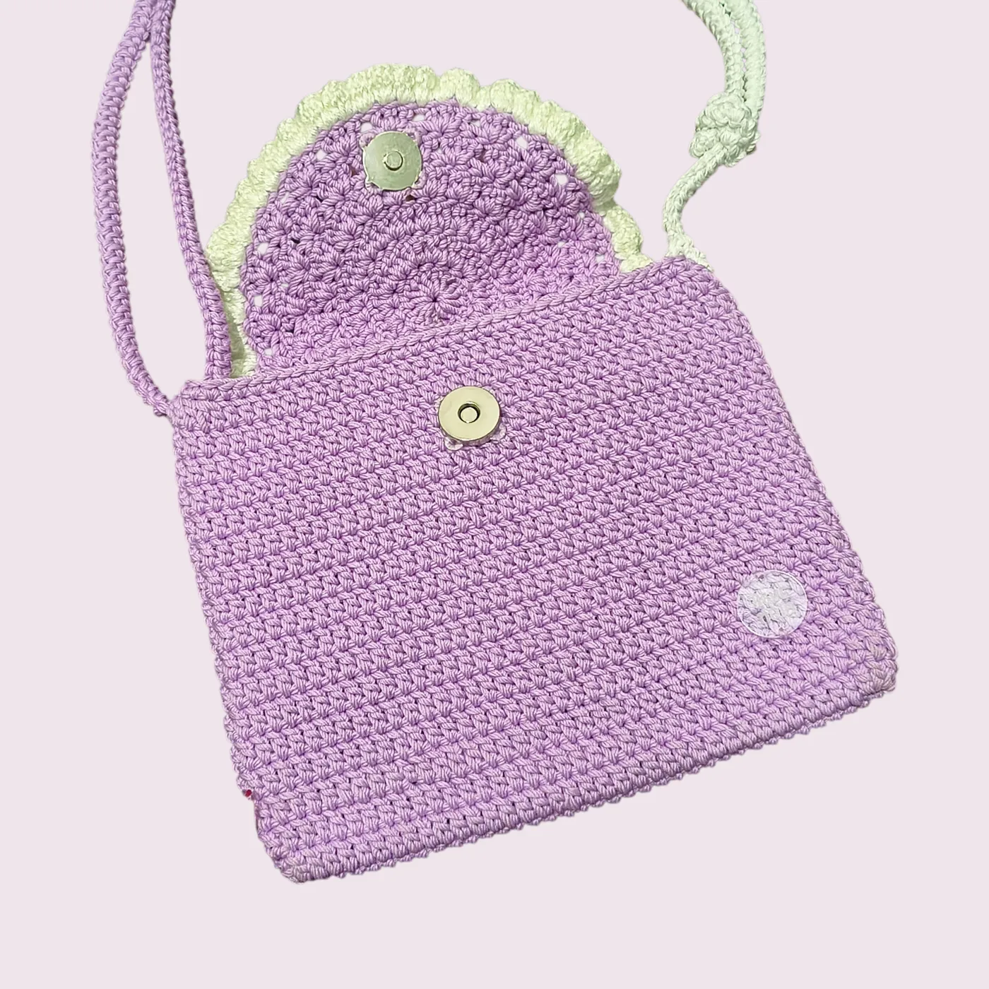 Mini Sling Crochet | Tas mini selempang rajut - Lavender Cherry — tampilan 2