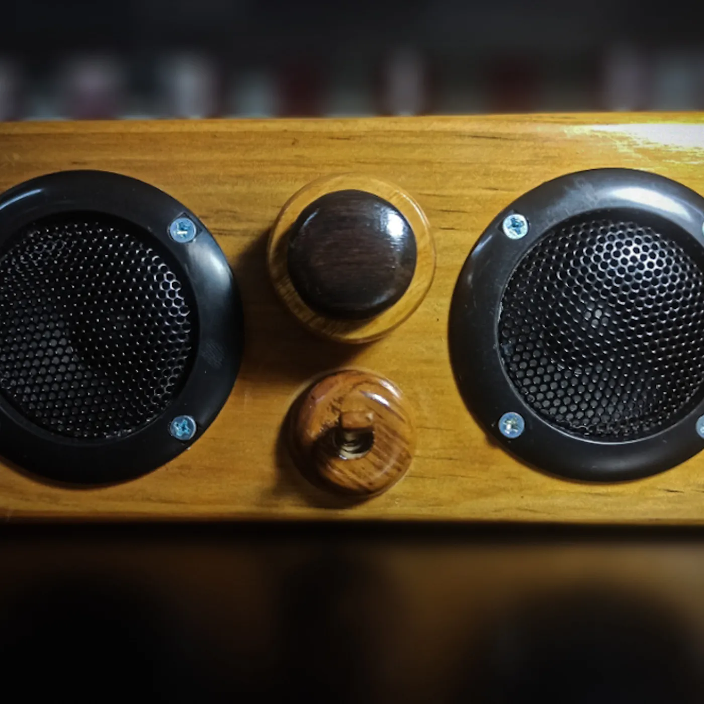Bluetooth Wooden Speaker - Retro Speaker V.1 - Speaker Kayu Aesthetic — tampilan 3
