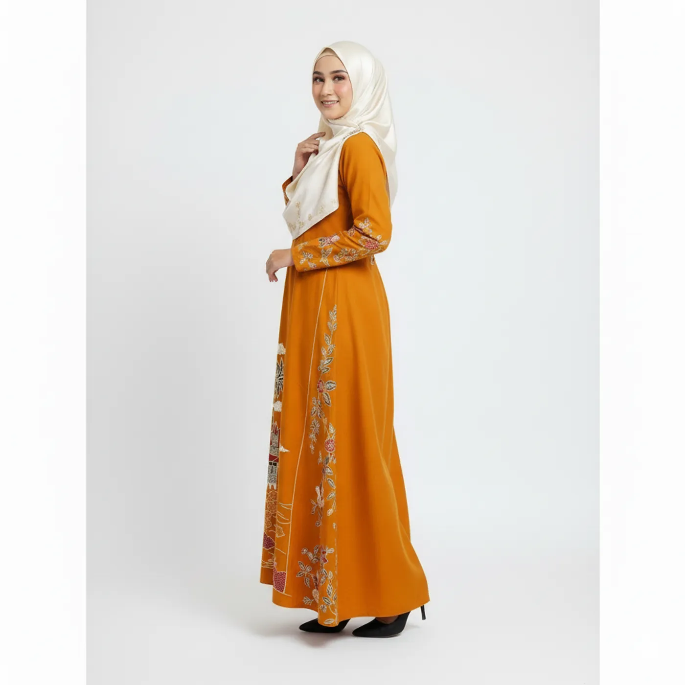 Batik Tulis Mix Cap Rumah Gadang — tampilan 9