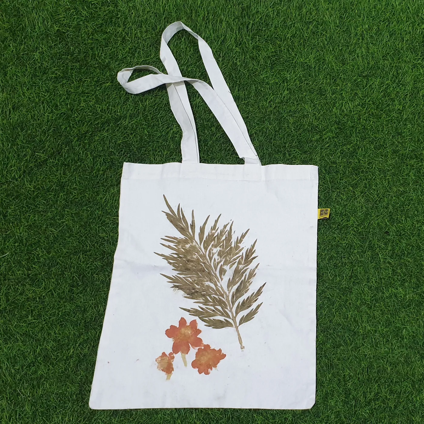 Tote Bag Ecopounding (Motif Random) — tampilan 3