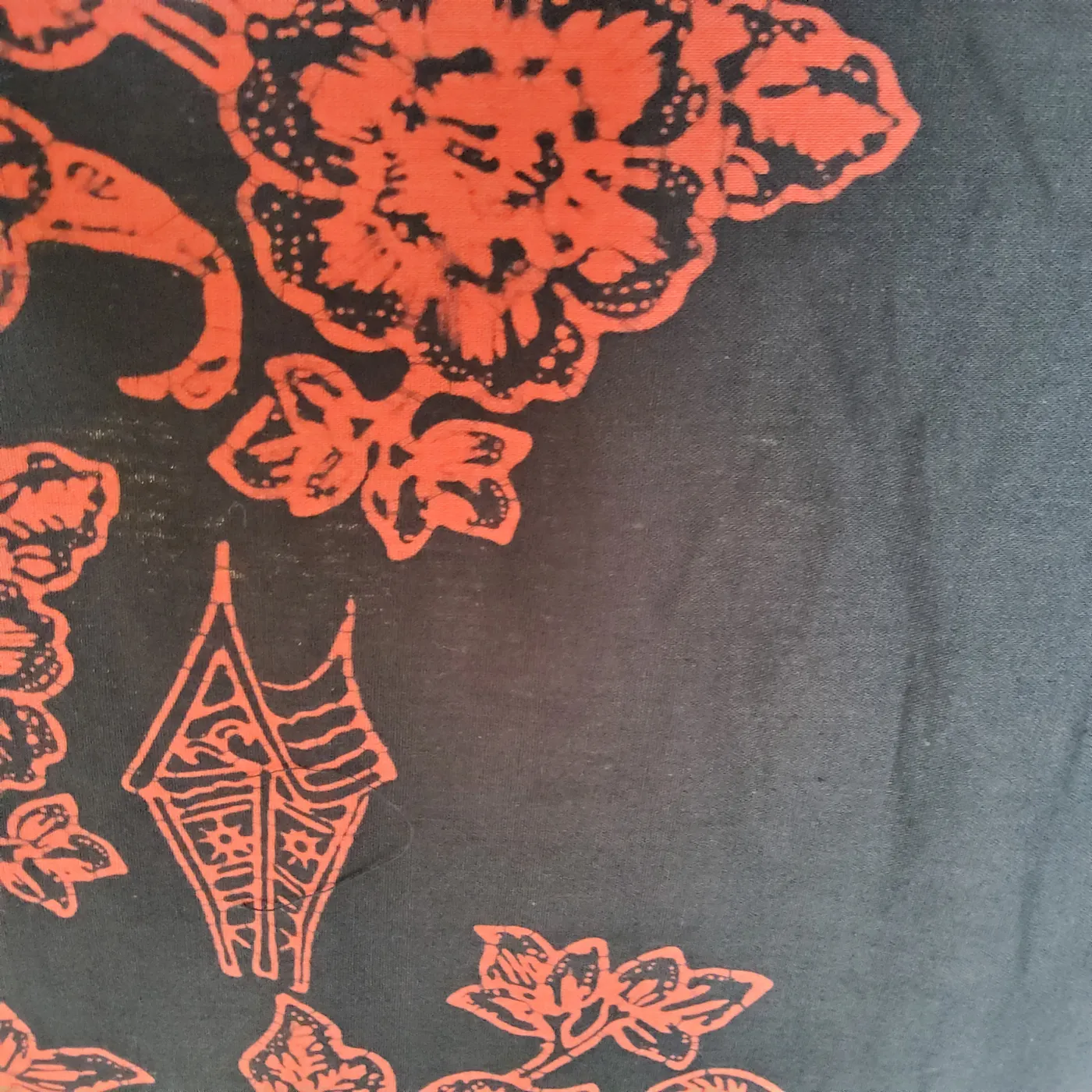 Batik  bunga rangkai — tampilan 3