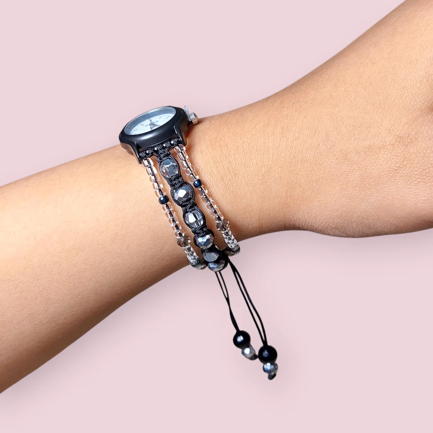 Jam Tangan Manik Serut | Beads Watch - Gloomy Glam — tampilan 5