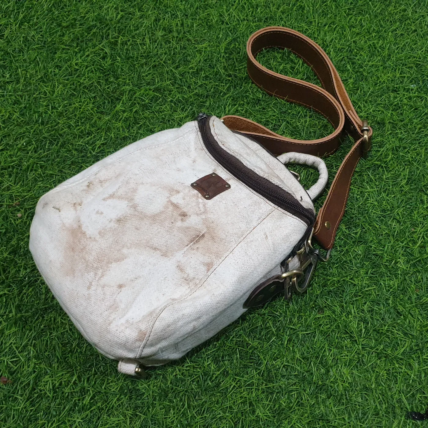 Main product image 1