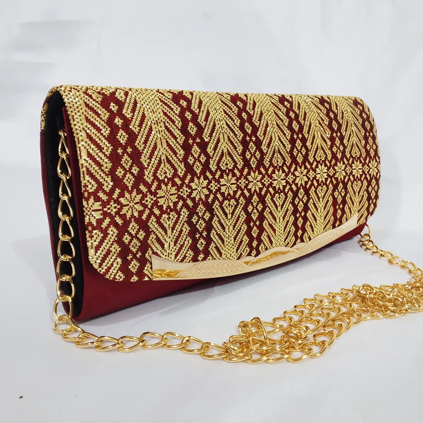 Clutch Pesta Tenun Eksklusif — tampilan 4