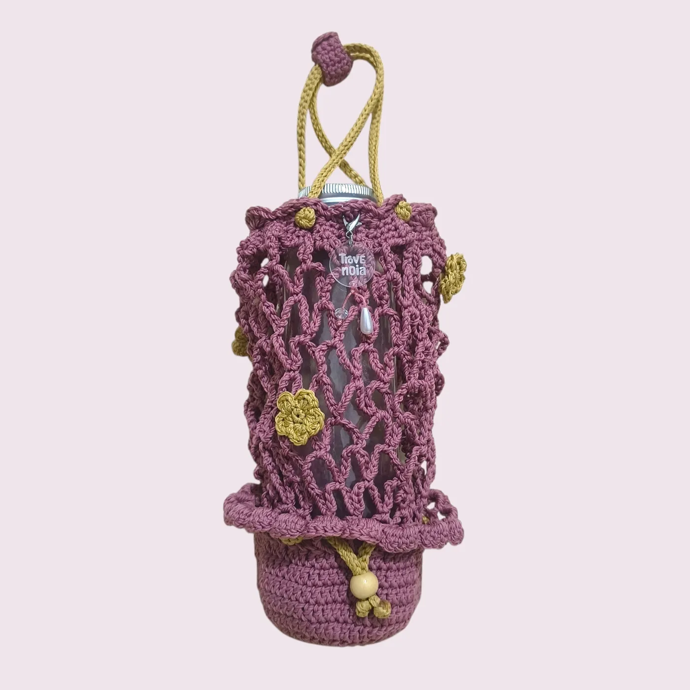 Crochet Bottle Holder | Sarung Botol Rajut — Bloom Buddy — tampilan 4