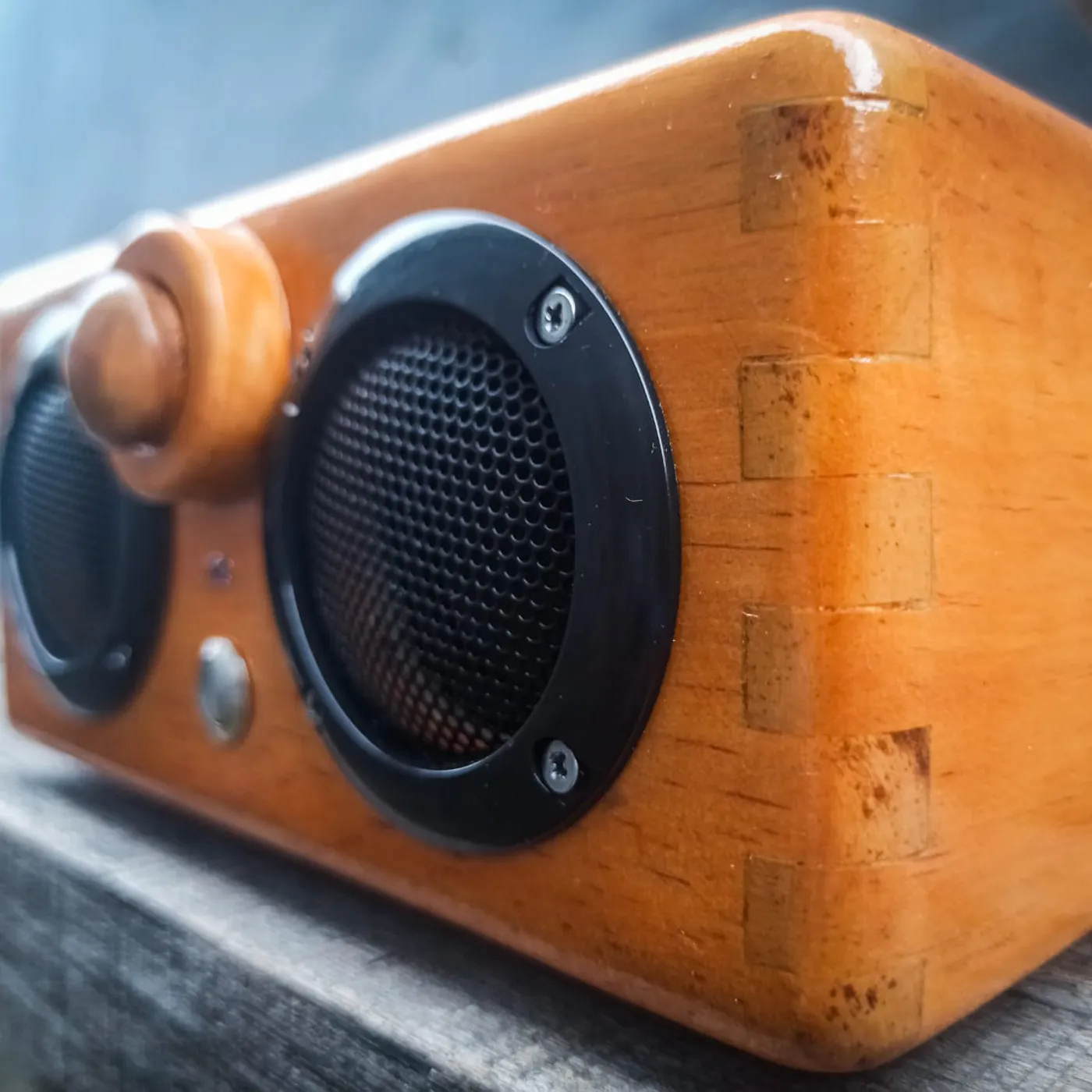 Wooden Speaker - Retro Speaker V.2 - Speaker Kayu Aesthetic — tampilan 4