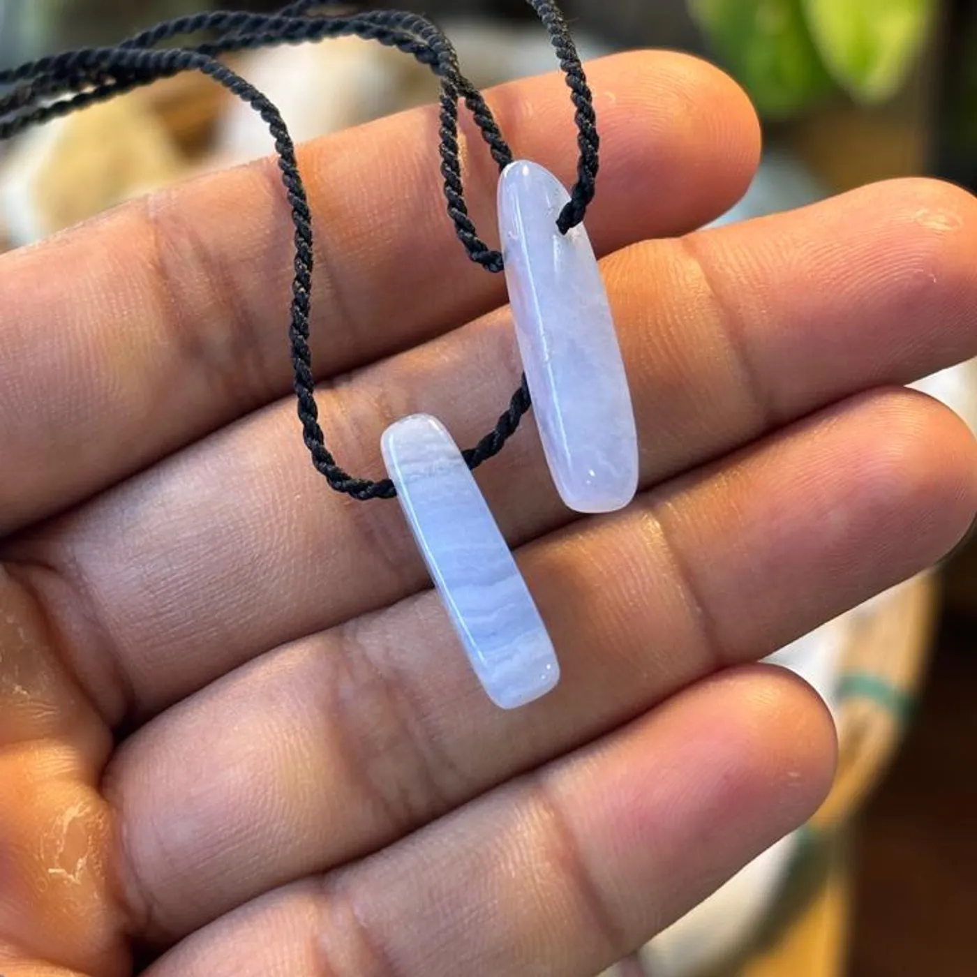 Blue Lace Agate Necklace — tampilan 2