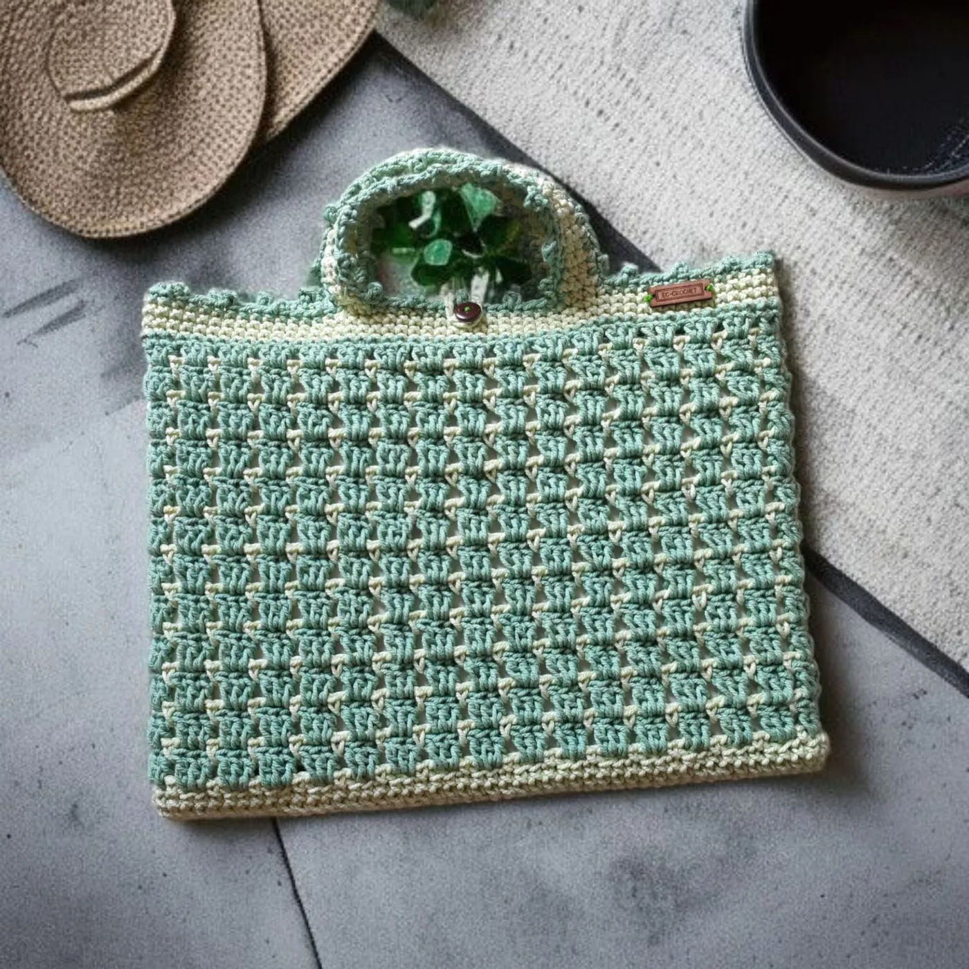 Cover Laptop Rajut - Mint Sage Macrame Series — tampilan 3