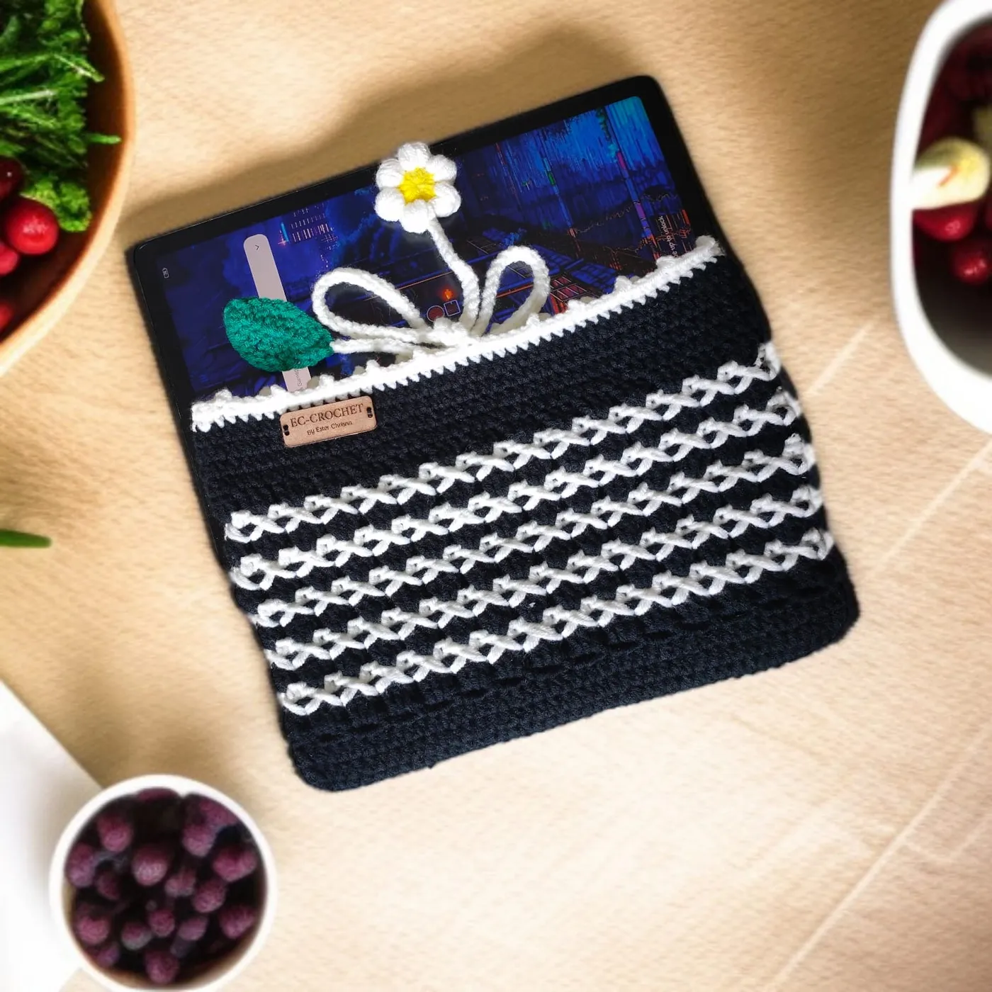 Tablet Sleeves - Hitam Putih — tampilan 4