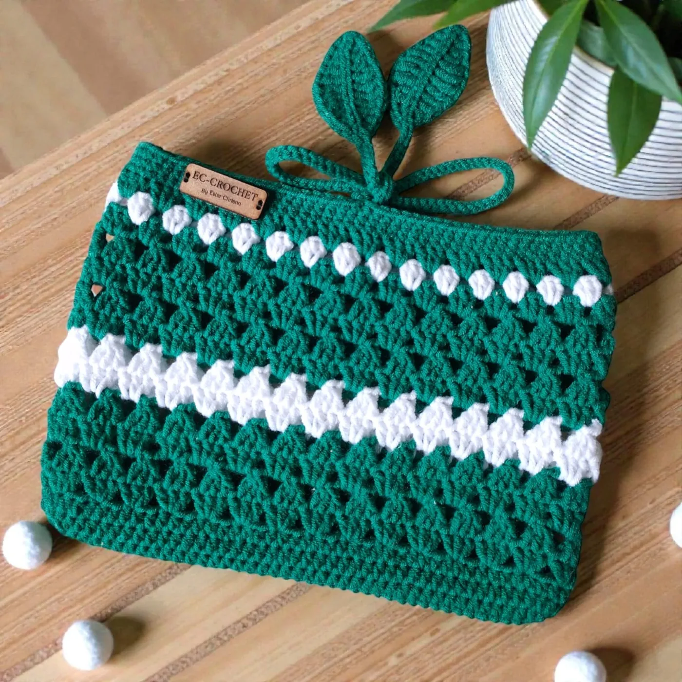 Tablet Sleeves - Hijau Botol — tampilan 3
