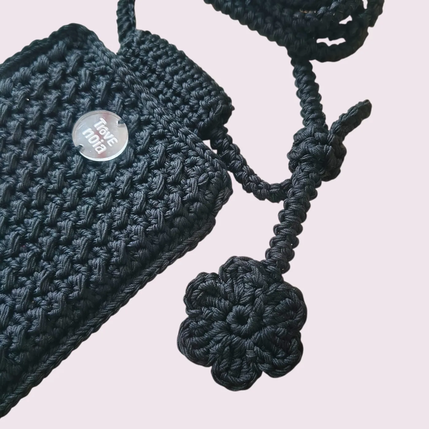 Pocket Phone Crochet | Tas Handphone Selempang Rajut - Still Black — tampilan 2
