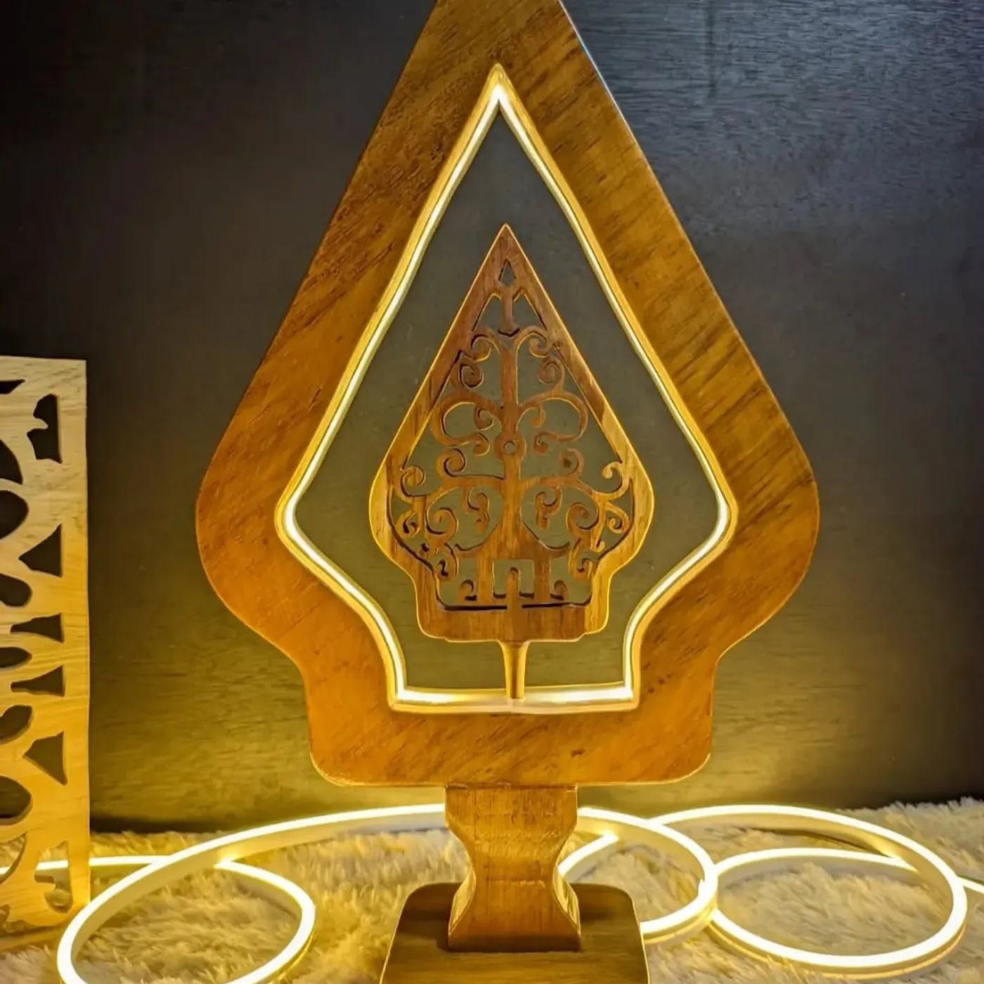Wooden Lamp - Crito Table Lamp - Lampu Aesthetic — tampilan 4