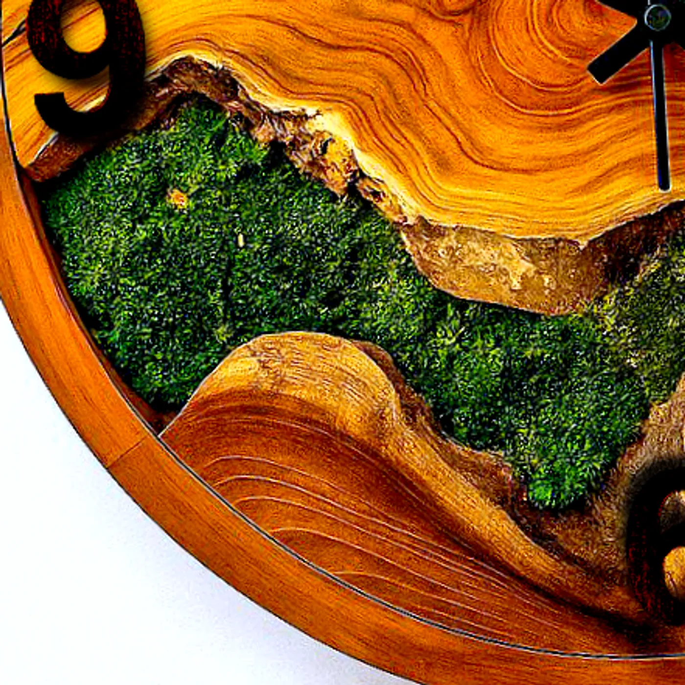 Moss Art Wall Clock - Moon Clock - Jam Kayu Lumut Dekorasi Aesthetic — tampilan 3