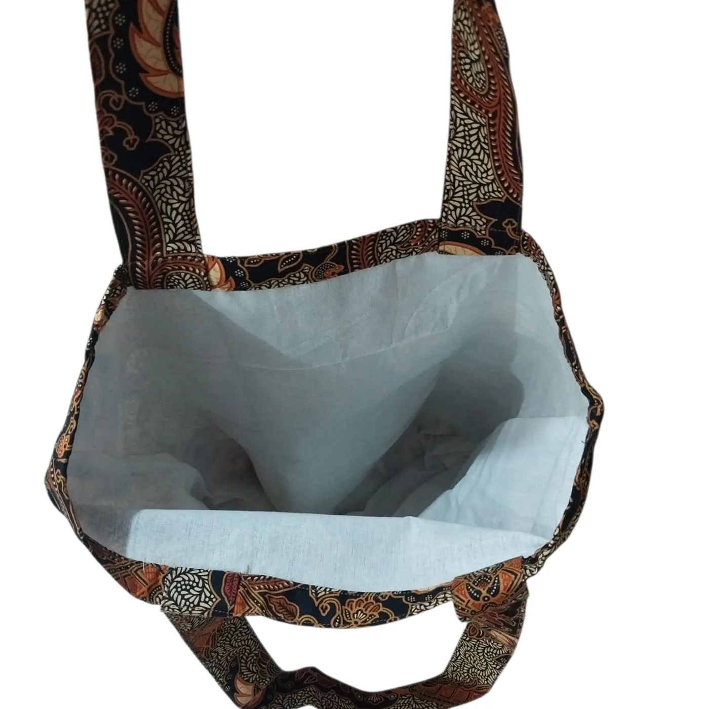 Tas batik — tampilan 2