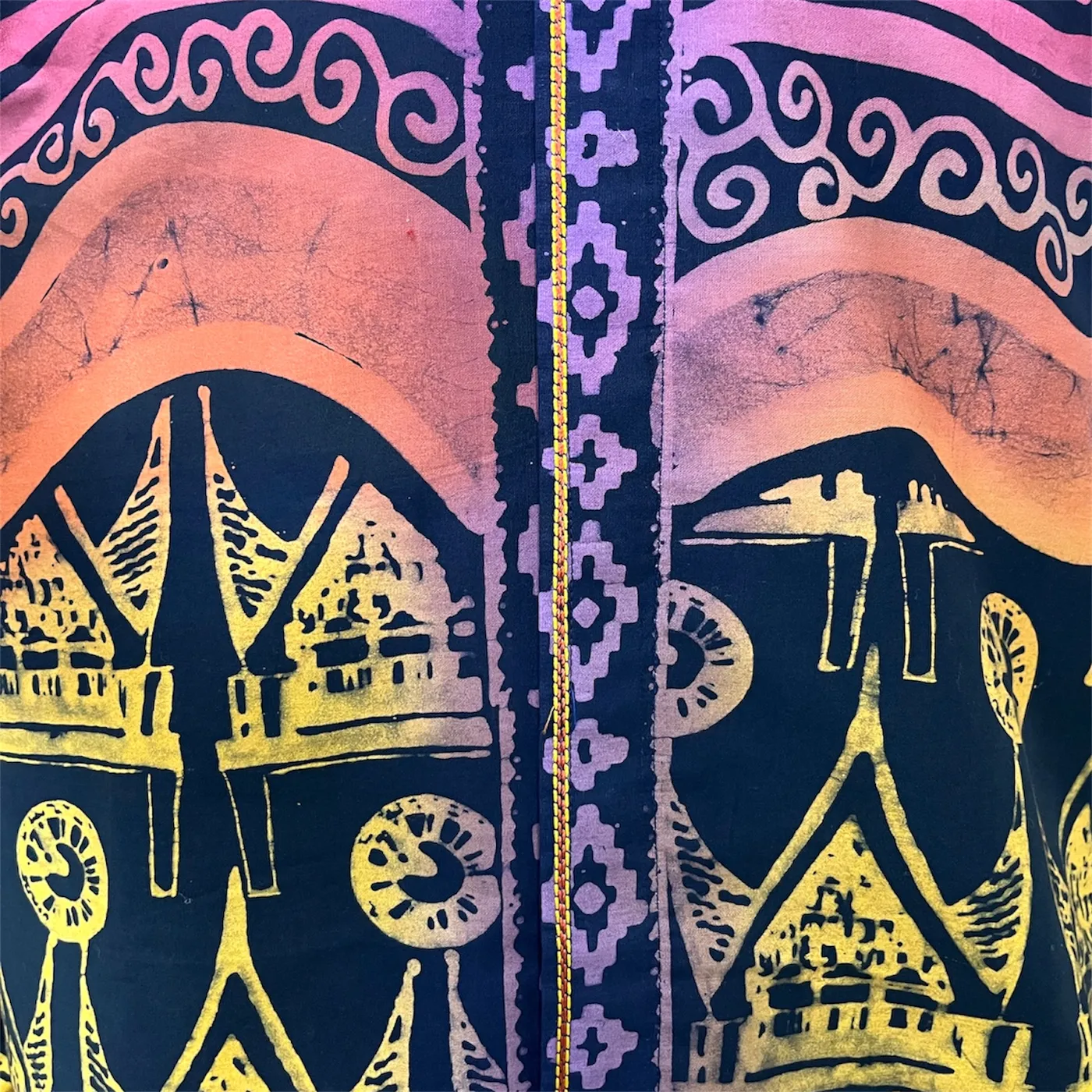 Kemeja Batik tulis motif Rumah Gadang — tampilan 5