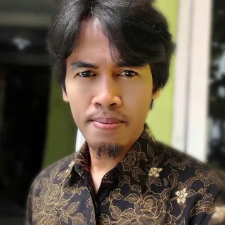 Studio Lukis HUSeNI
