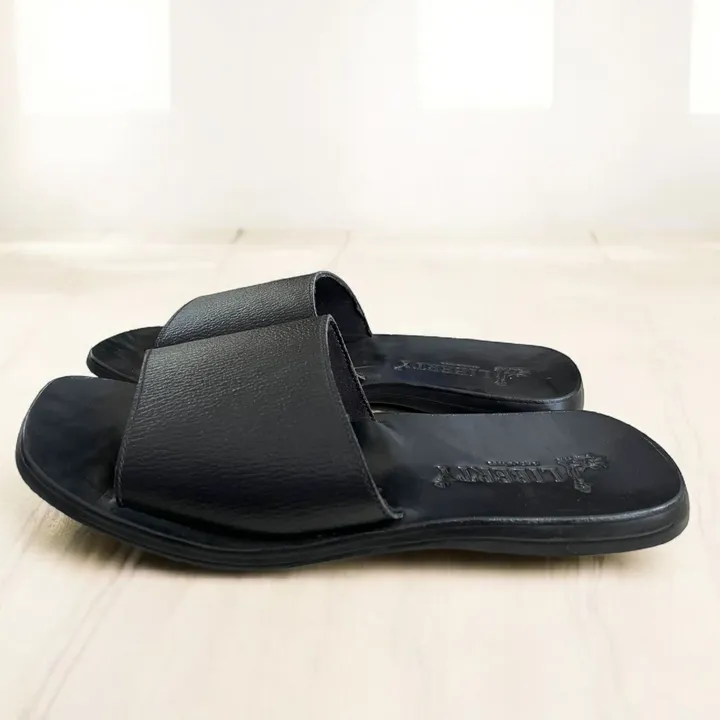 Sendal Kulit Slip On