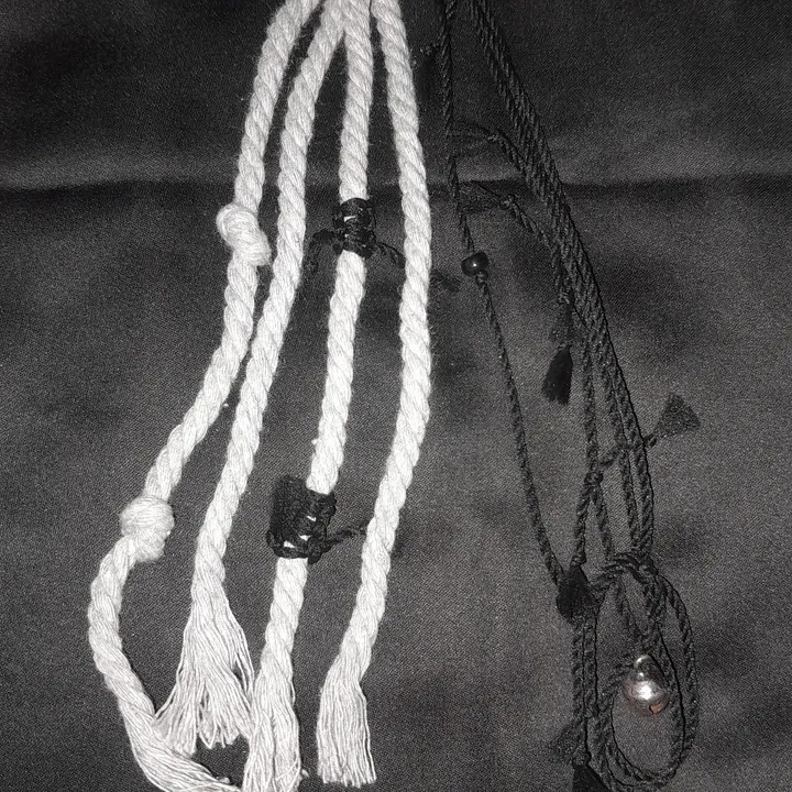 Ganci macrame abu hitam kring-kring