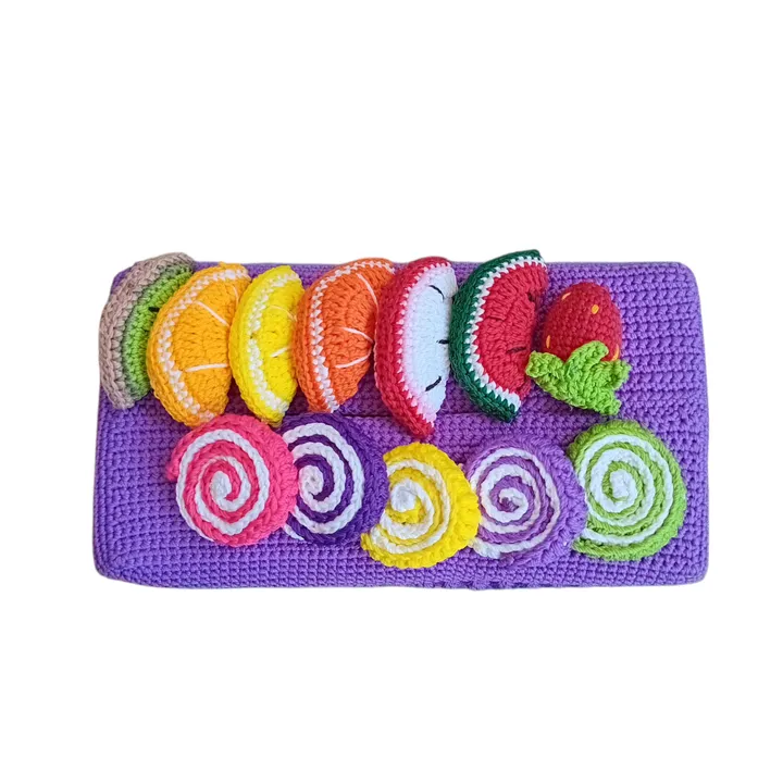 Kotak tissue rajut buah buahan dan lollipop