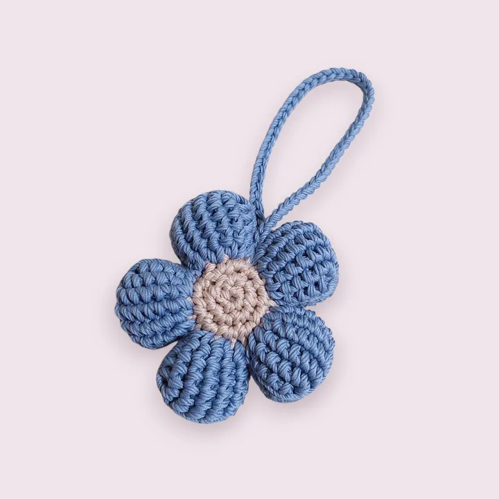 3D Flower Keychain Crochet | Gantungan Kunci Rajut - Bunga Menul