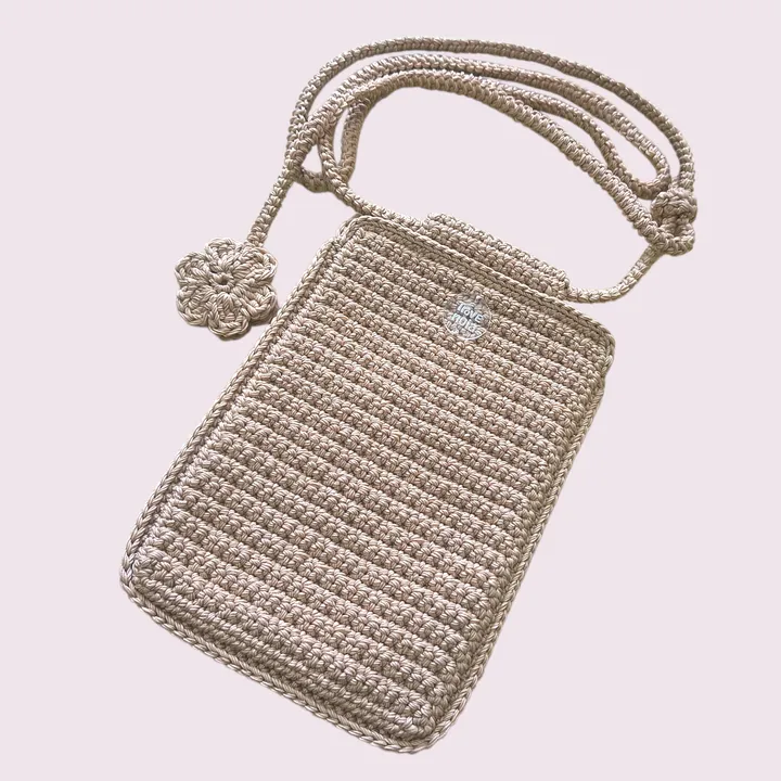 Pocket Phone Crochet | Tas Handphone Selempang Rajut - Soft Oat