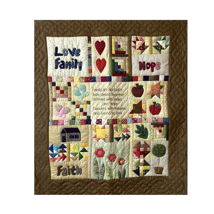 Pretty Patch wall hanging