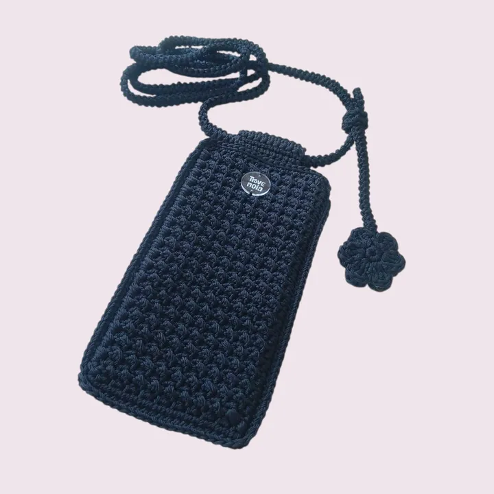 Pocket Phone Crochet | Tas Handphone Selempang Rajut - Still Black
