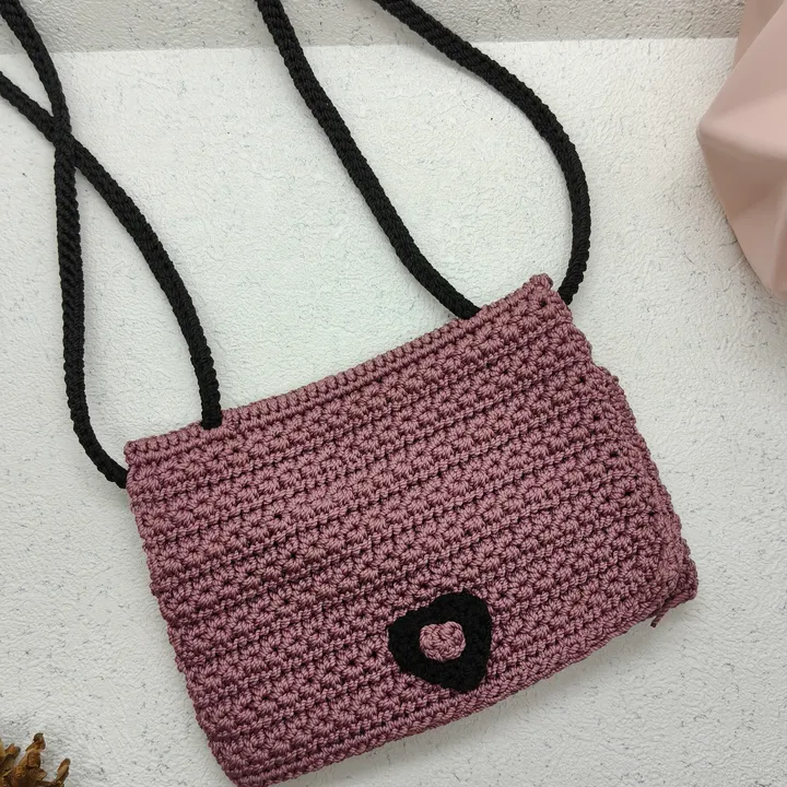 Tas Dompet HP Rajut Ungu