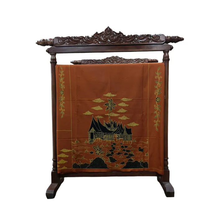 Batik tulis rumah gadang