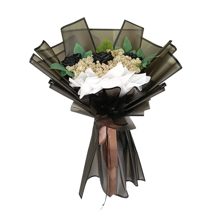 Bucket Bunga Mawar Edelweis Hitam