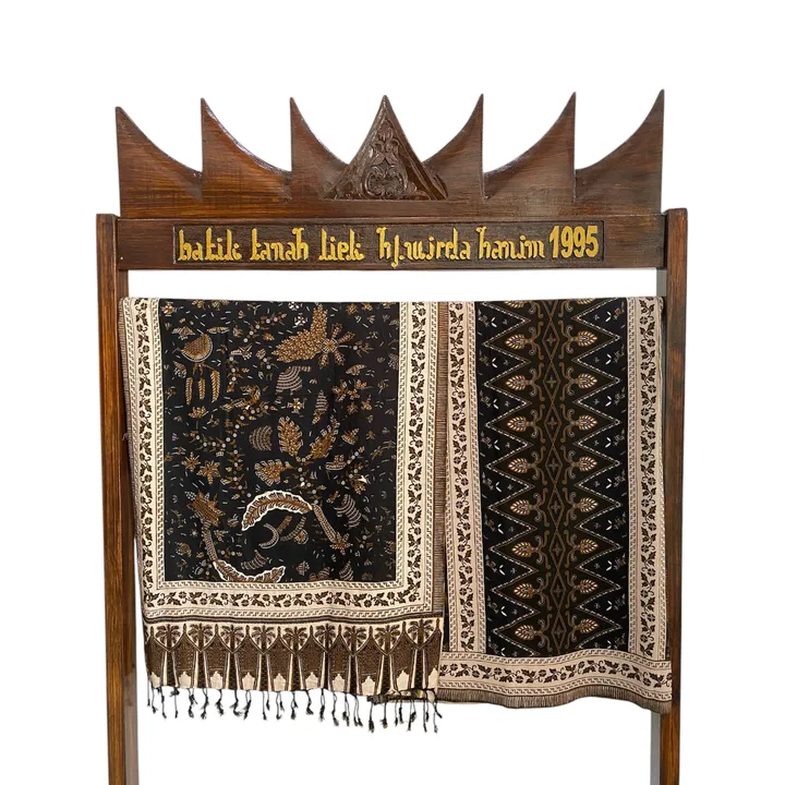 Sarung selendang bundo kanduang