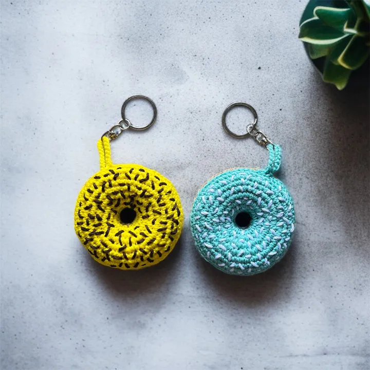 Gantungan Kunci Rajut Donut