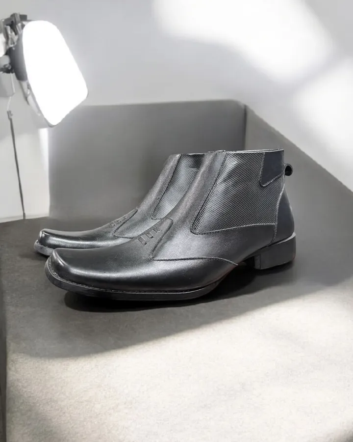 Boots 07