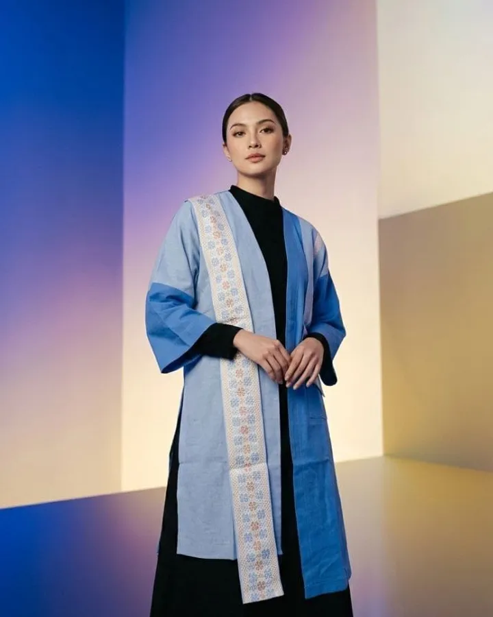Outer Panjang Etnik Modern - Biru Kombinasi