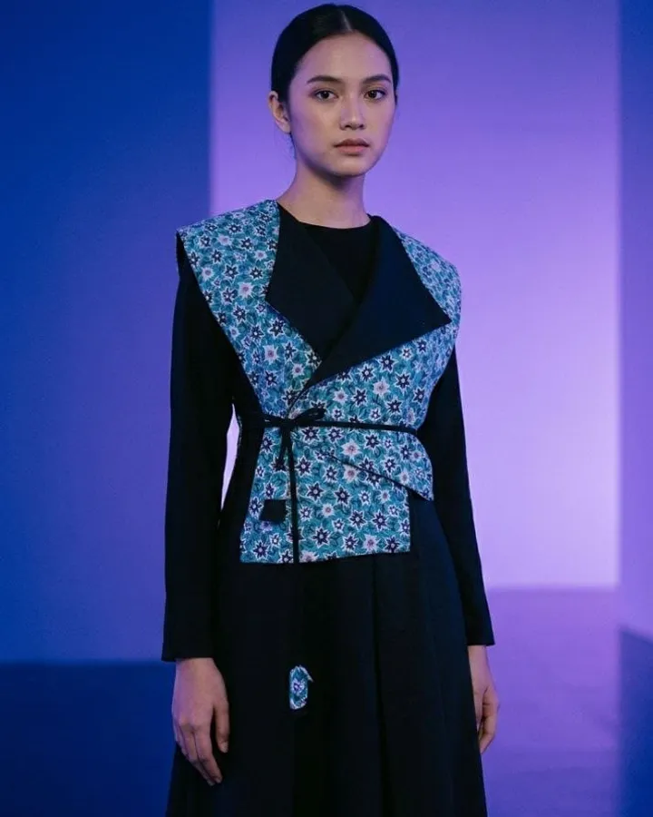 Reversible Vest 2 in 1 : Ethnic & Modern Look