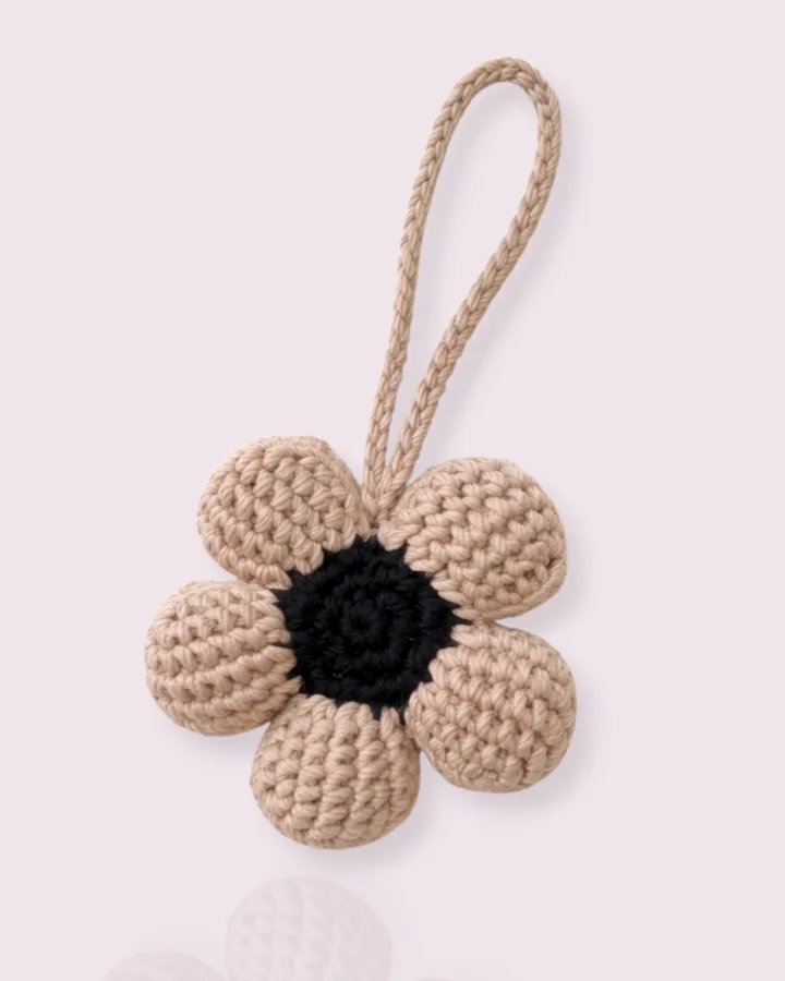 3D Flower Keychain Crochet | Gantungan Kunci Rajut - Bunga Menul