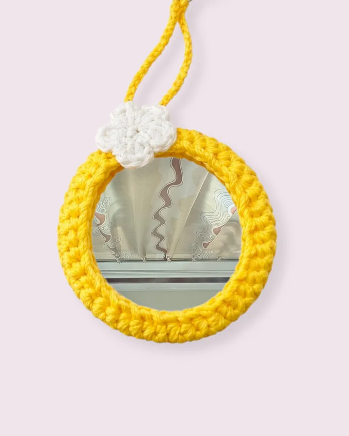 (B) Mirror cover charm crochet | Gantungan cermin - tali panjang