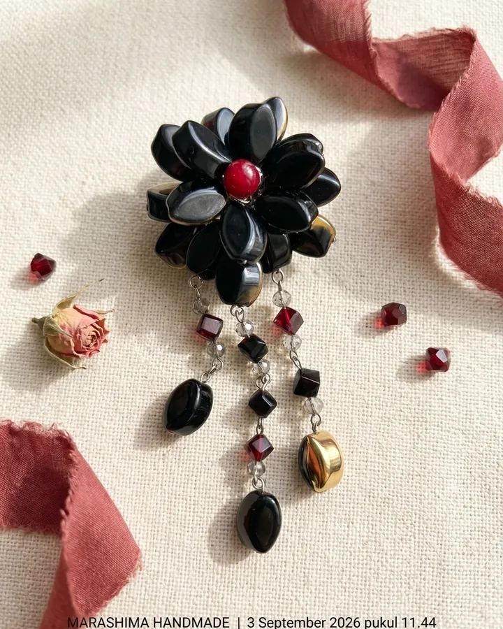 Bros Mawar Kristal Marashima Handmade – Red Elegance