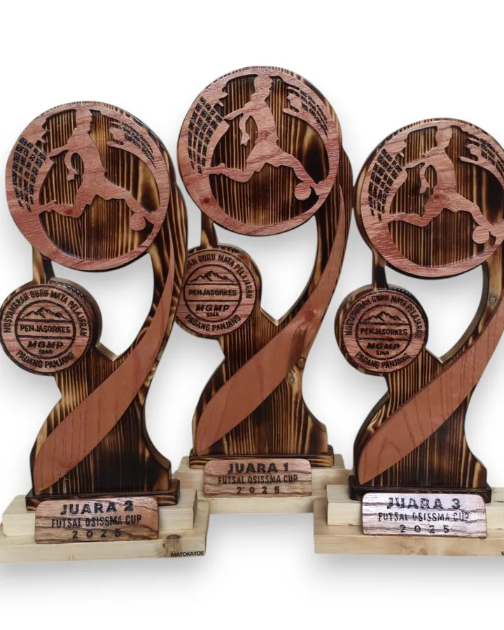 Woodcraft Custom Trophy – Seri Olahraga & Event