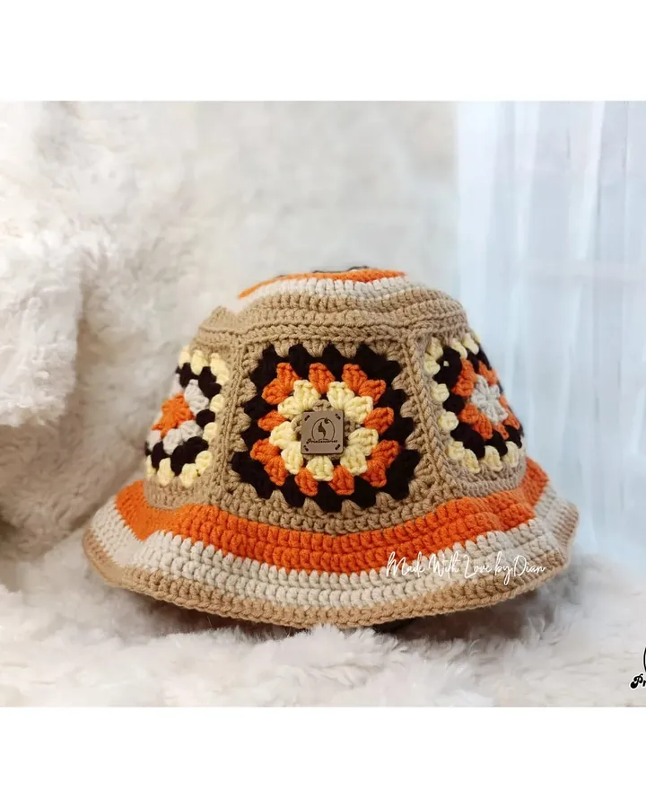 Retro Sunburst Crochet Bucket Hat