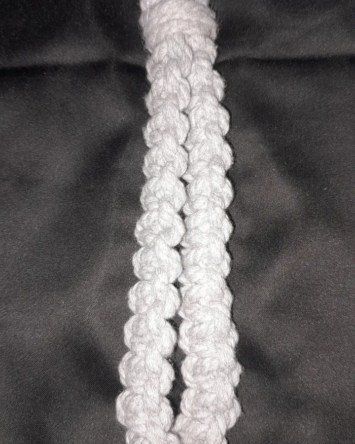 Ganci macrame abu