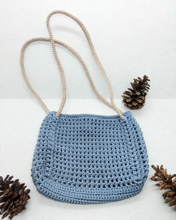 Tas Selempang Rajut Jaring Biru
