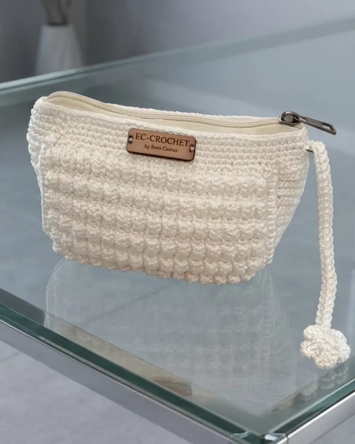 Pouch Makeup Rajut - Putih