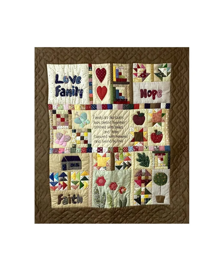 Pretty Patch wall hanging
