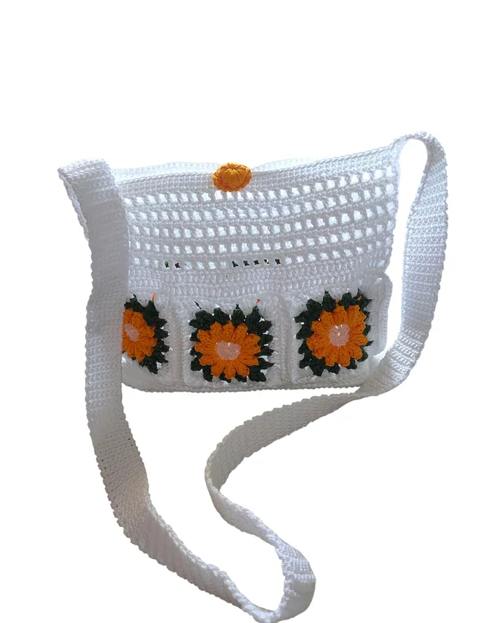 Tas Selempang Rajut Motif Bunga