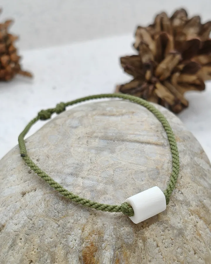 Gelang tabung Tulang