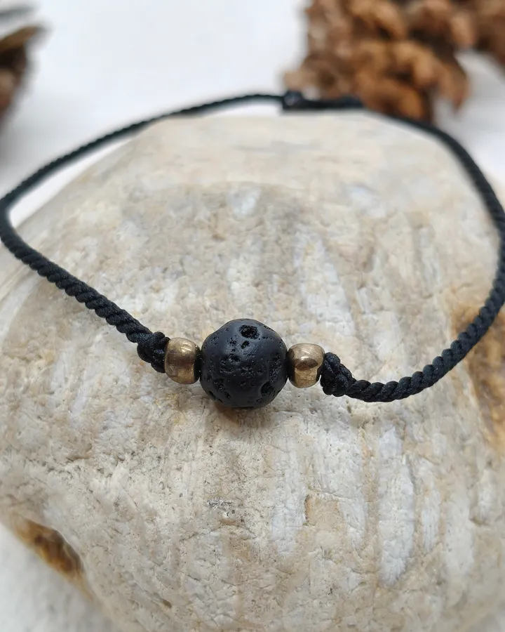 Gelang batu lava stone 8mm
