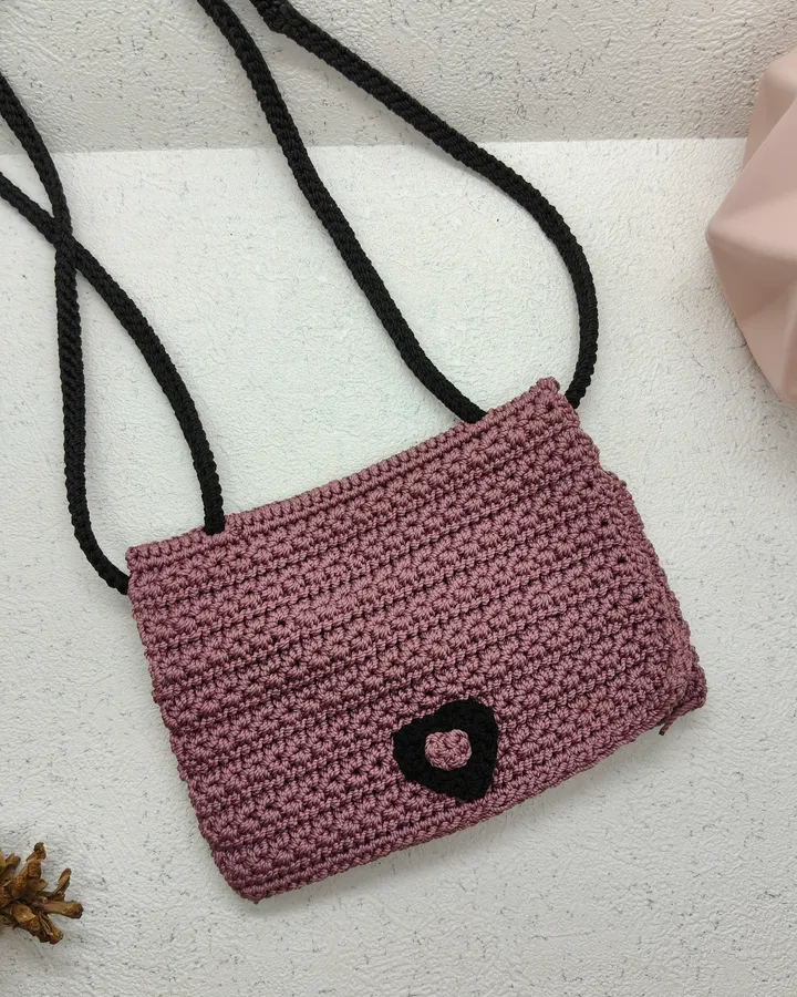 Tas Dompet HP Rajut Ungu